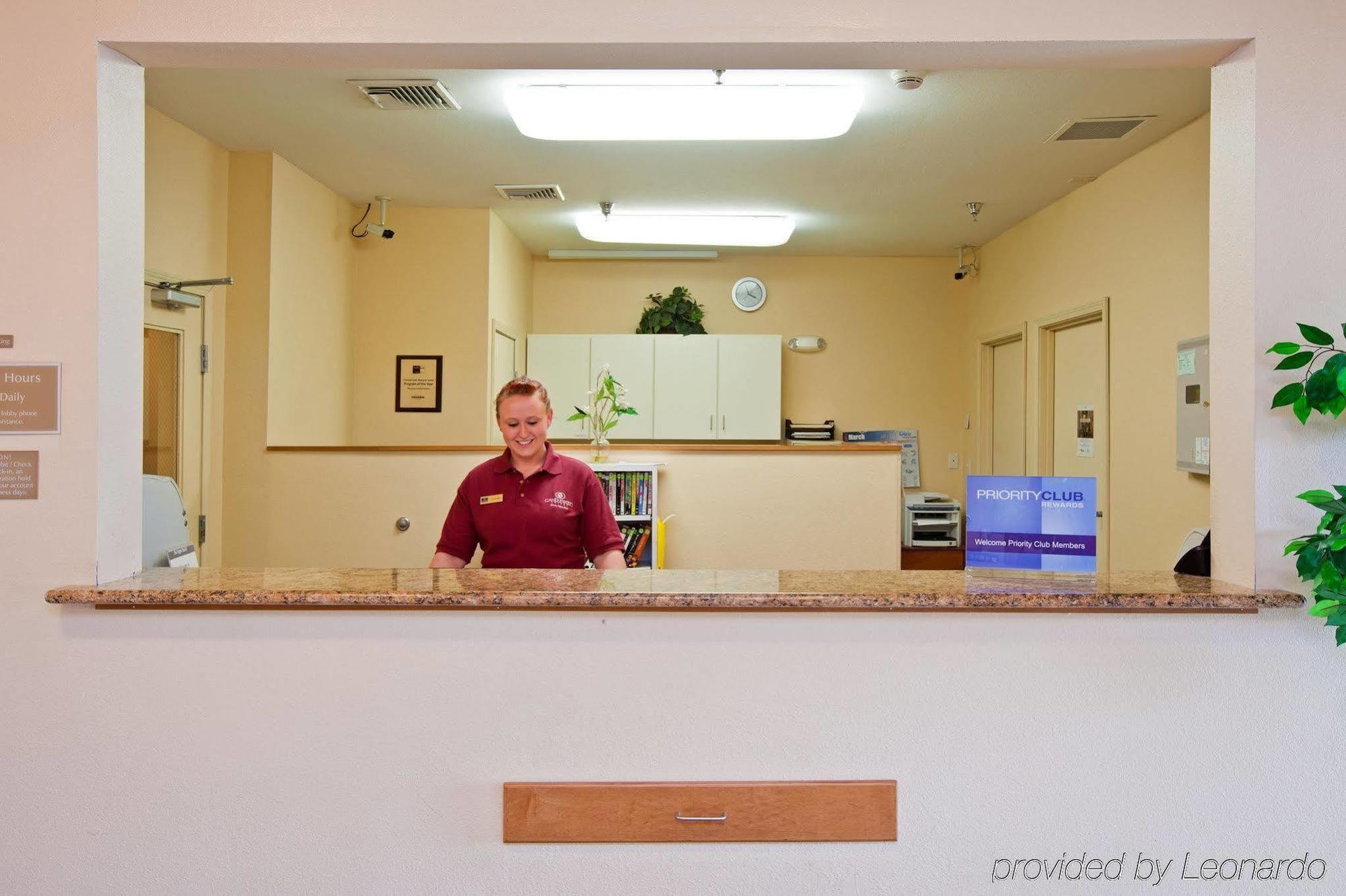 Candlewood Suites Elkhart By Ihg Dalaman gambar